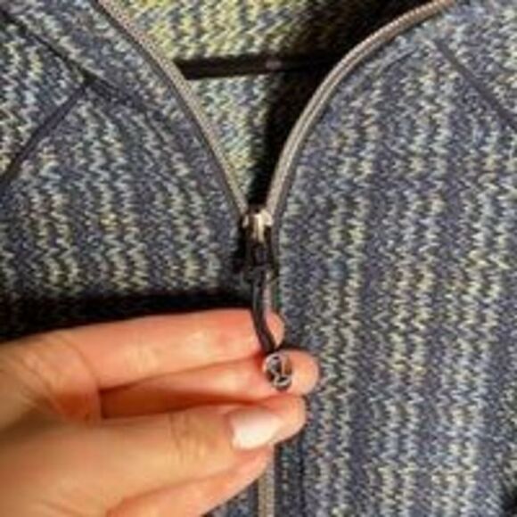 EUC Lululemon Nice Asana Jacket Ziqgy Wee August Inkwell / Inkwell Navy $118 2 - Picture 8 of 12